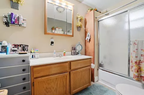 Bath - 64 Commerce St, Lockbourne, OH 43137 photo 2 of 2