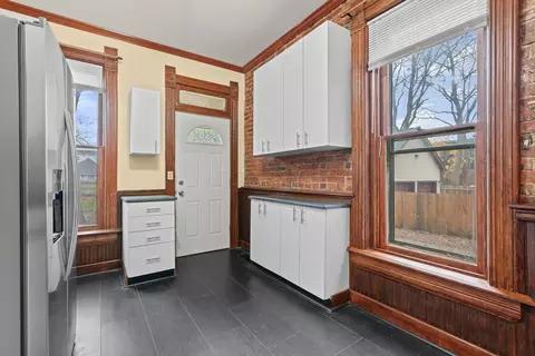 Kitchen - 69-71 E 1st Ave, Columbus, OH 43201 photo 4 of 4