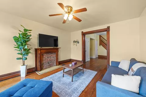 Living - 69-71 E 1st Ave, Columbus, OH 43201 photo 3 of 3