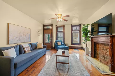 Living - 69-71 E 1st Ave, Columbus, OH 43201 photo 2 of 3