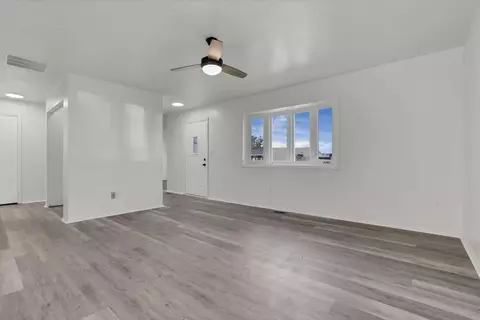Living - 2009 Fair Oaks Dr, Sidney, OH 45365 photo 1 of 4
