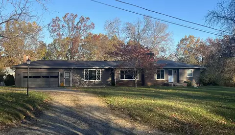 51232 N Ridge Rd, Vermilion, OH 44089