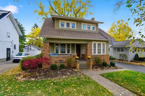 35 Hiawatha Ave, Westerville, OH 43081