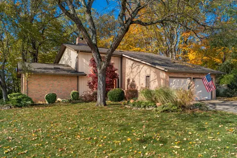 Exterior - 170 Sylvan Ct, Circleville, OH 43113 photo 9 of 9