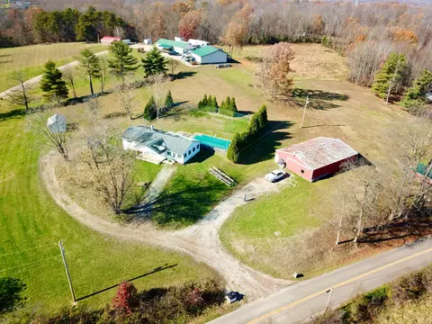 2999 Five Points Rd, Jackson, OH 45640