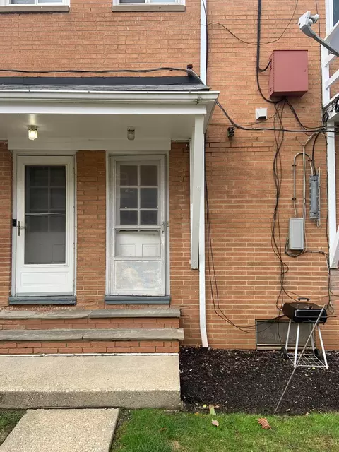 4748 Walford Rd #3K, Cleveland, OH 44128