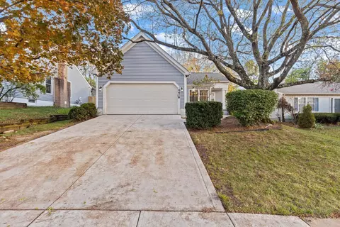4476 Cliff Ridge Dr, Columbus, OH 43230