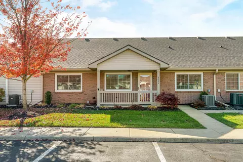 4344 Seahorse Ln, Groveport, OH 43125