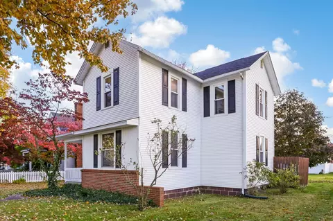Exterior - 844 E Wheeling St, Lancaster, OH 43130 photo 3 of 17