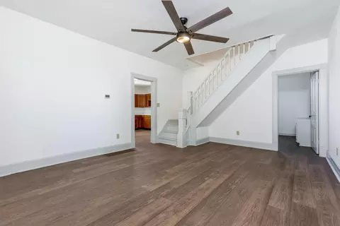 Living - 844 E Wheeling St, Lancaster, OH 43130 photo 1 of 4