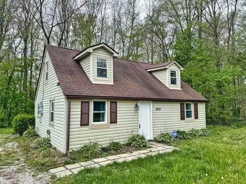 8301 Bennington Chapel Rd, Centerburg, OH 43011