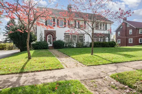 293 Merchant St, Newark, OH 43055