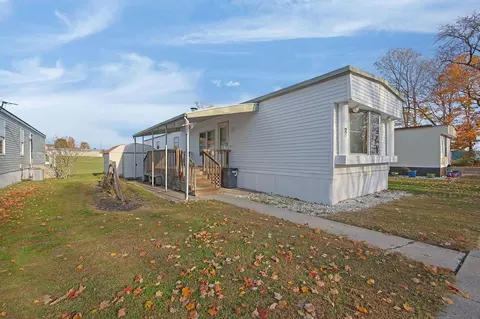 76 Yardner St #21, Johnstown, OH 43031