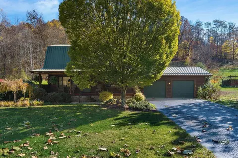 4172 Junior Furnace Powellsville Rd, Franklin Furnace, OH 45629