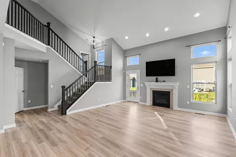 6553 Bowery Peak Ln, Westerville, OH 43081