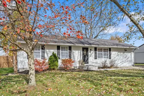 1798 Harris Dr, Marion, OH 43302