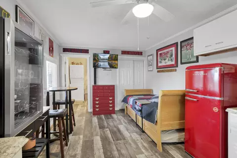 Bedroom - 1805 Maple Ct, Heath, OH 43056 photo 1 of 12