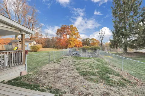 Exterior - 1805 Maple Ct, Heath, OH 43056 photo 11 of 21