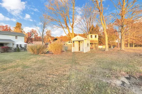 Exterior - 1805 Maple Ct, Heath, OH 43056 photo 16 of 21