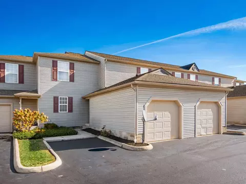 5624 Wigmore Dr #50B, Columbus, OH 43235