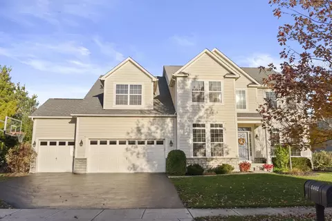 3402 Winding Woods Dr, Powell, OH 43065