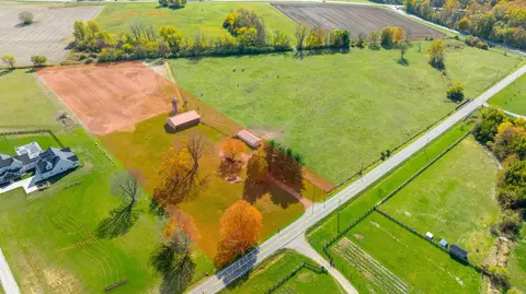 8777 Hayden Run Rd, Hilliard, OH 43026