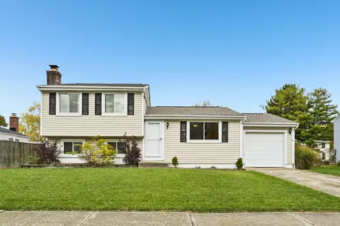 1890 Gallo Dr, Powell, OH 43065