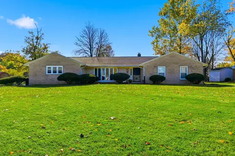 7585 Wrenview Dr, Springfield, OH 45502