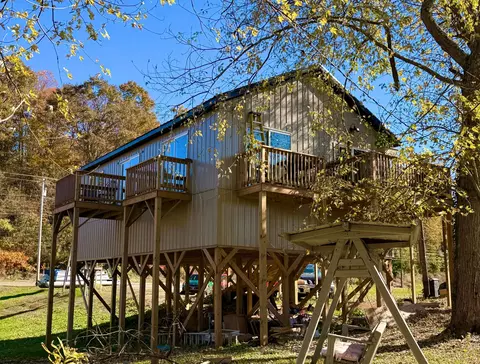 43510 Lavender Rd, Racine, OH 45771