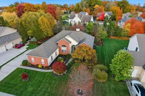2251 Tucker Trl, Lewis Center, OH 43035