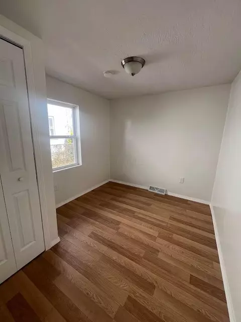 Bedroom - 1008 Tibbetts Ave, Springfield, OH 45505 photo 1 of 1