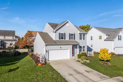 5652 Platinum Dr, Grove City, OH 43123