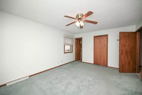 Bedroom - 525 Somerlot Hoffman Rd E, Marion, OH 43302 photo 8 of 9