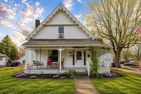 113 E Walnut St, Cardington, OH 43315