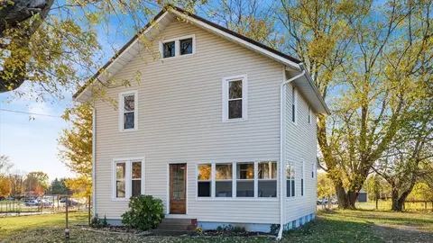 1953 Horns Hill Rd NE, Newark, OH 43055