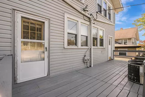 Exterior - 204 E Blake Ave, Columbus, OH 43202 photo 9 of 9