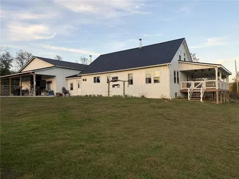 12940 Fallsburg Rd, Frazeysburg, OH 43822