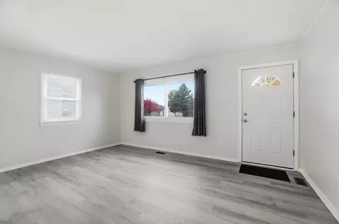 728 Mavor St, Springfield, OH 45505 photo 6