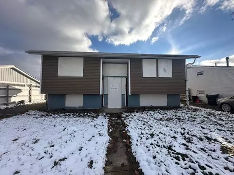 3997 Briggs Rd, Columbus, OH 43228