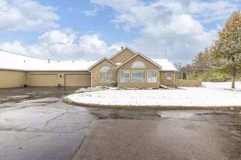 1700 Crossing Blvd, Circleville, OH 43113