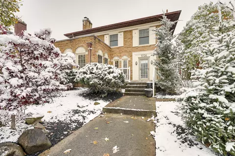 3726 N High St, Columbus, OH 43214