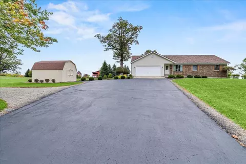 7509 State Route 287, Zanesfield, OH 43360