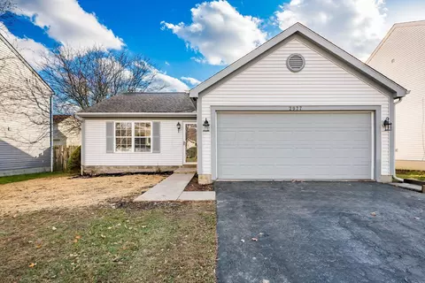 2977 Ironstone Dr, Columbus, OH 43231