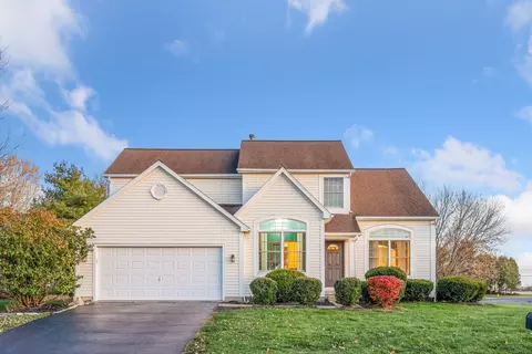 4399 Marilyn Dr, Lewis Center, OH 43035