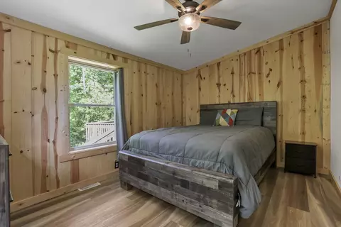 Bedroom - 18682 Griffith Rd, Logan, OH 43138 photo 3 of 5