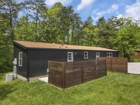 Exterior - 18682 Griffith Rd, Logan, OH 43138 photo 3 of 8