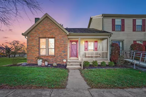 925 Crofton Pl, Reynoldsburg, OH 43068
