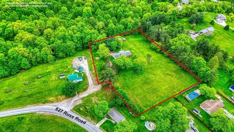 627 Russ Rd, Jackson, OH 45640 photo 2