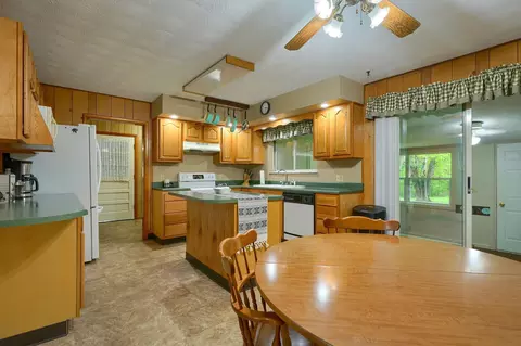 627 Russ Rd, Jackson, OH 45640 photo 24