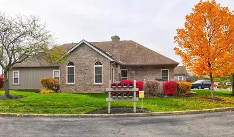 2263 Willowside Ln, Grove City, OH 43123